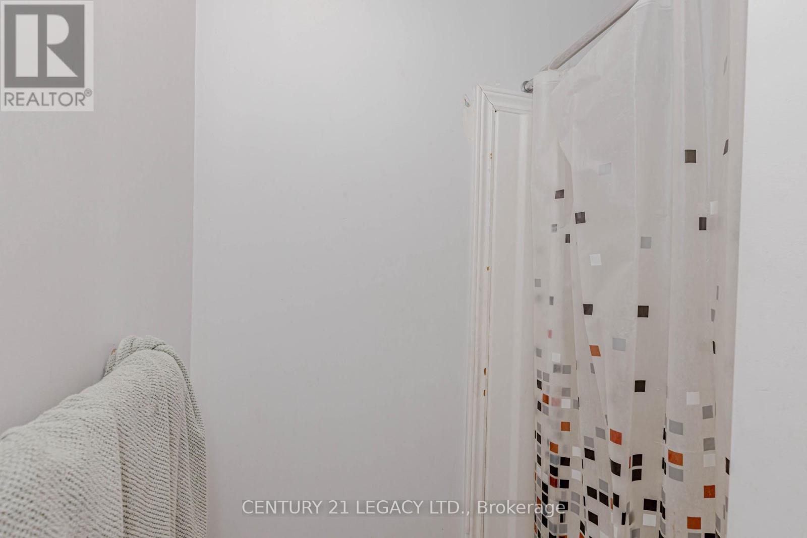 35 Oldfield Drive, Guelph, Ontario  N1L 0K6 - Photo 46 - X12737892