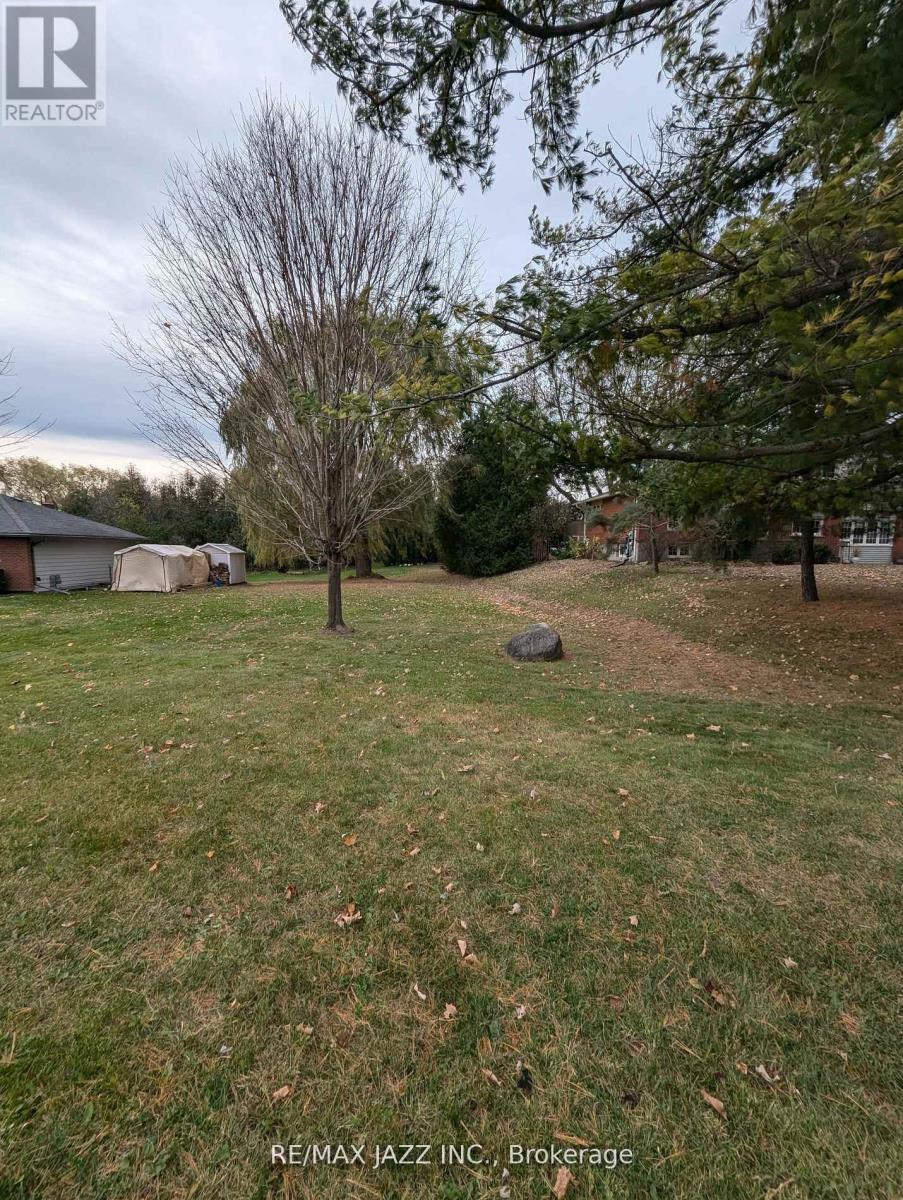 396 North Scugog Court, Clarington, Ontario  L1C 6T1 - Photo 3 - E12736498