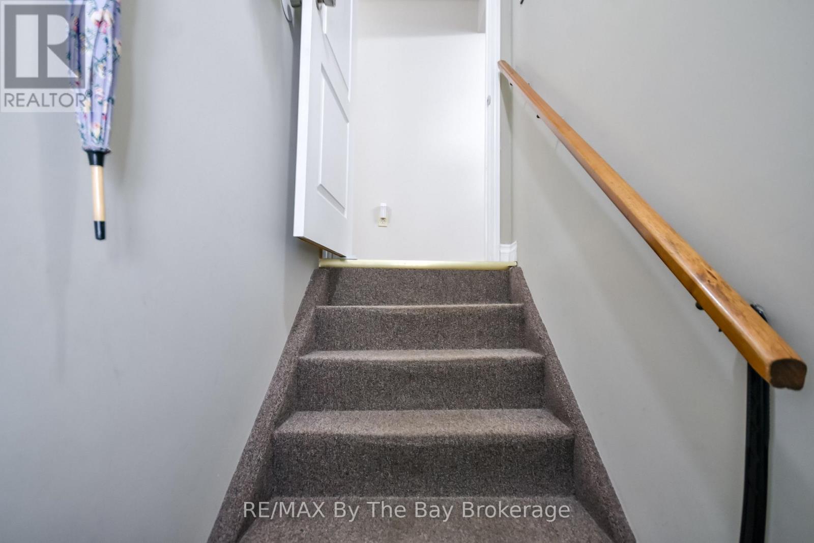 464 William Street, Midland, Ontario  L4R 2S8 - Photo 4 - S12737980