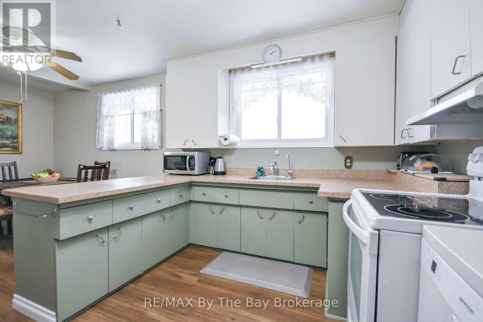 464 William Street, Midland, Ontario  L4R 2S8 - Photo 6 - S12737980