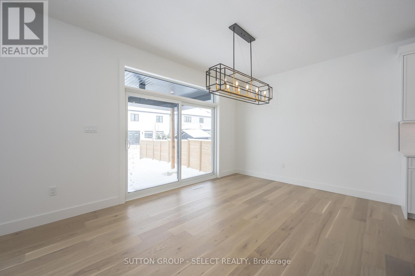 1898 Fountain Grass Drive, London South, Ontario  N6K 0M2 - Photo 7 - X12737996