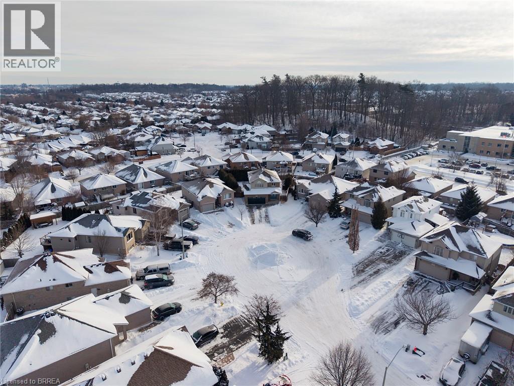 18 Gaal Court, Brantford, Ontario  N3T 6R5 - Photo 35 - 40801052