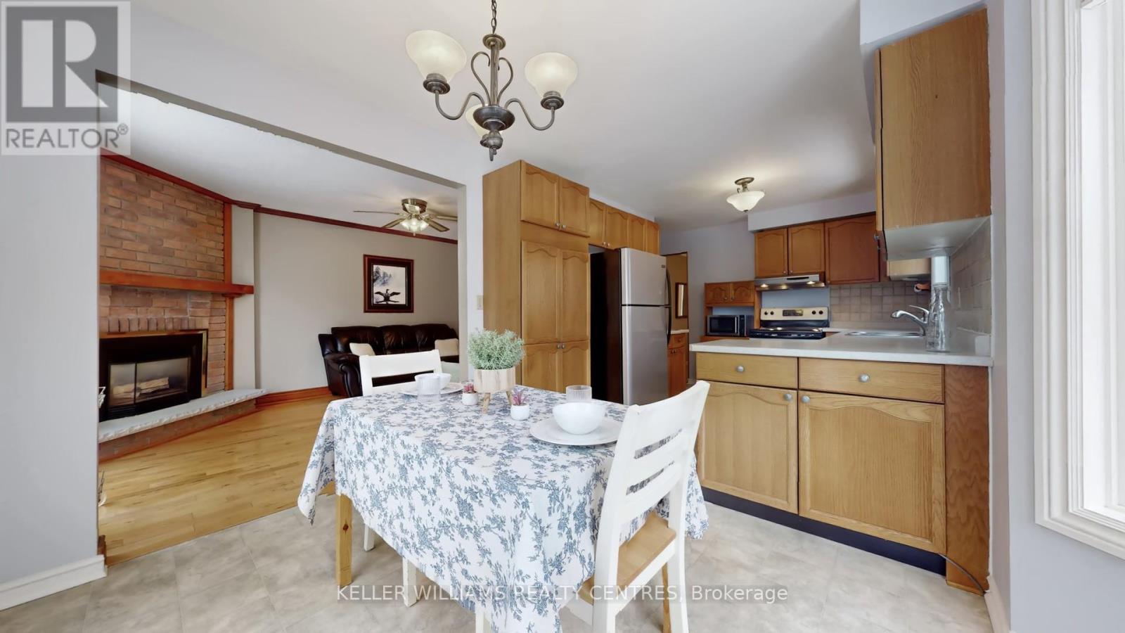 100 Timpson Drive, Aurora, Ontario  L4G 5N5 - Photo 10 - N12737990