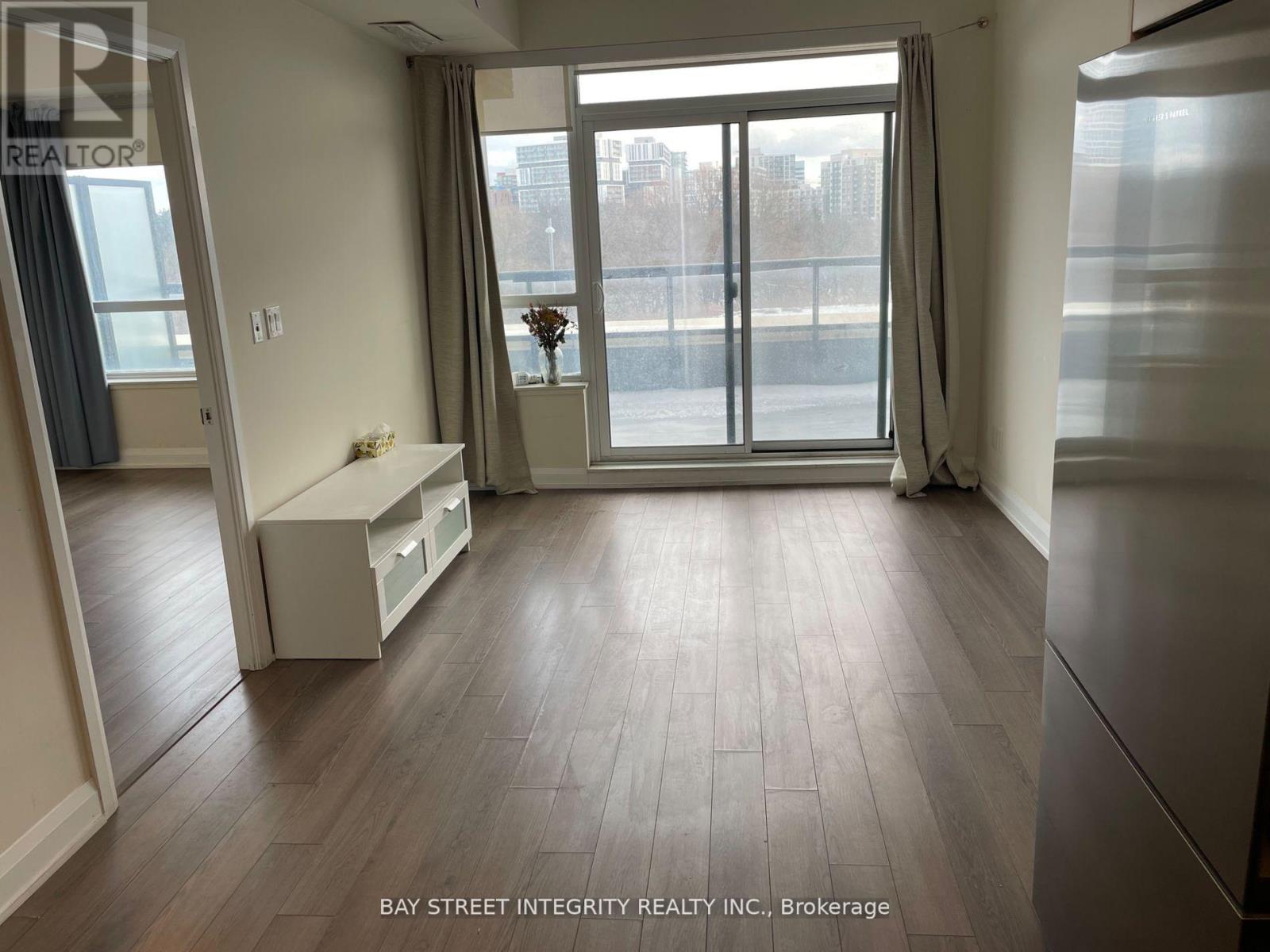 320 - 15 Water Walk Drive, Markham, Ontario  L6G 0G2 - Photo 2 - N12737992