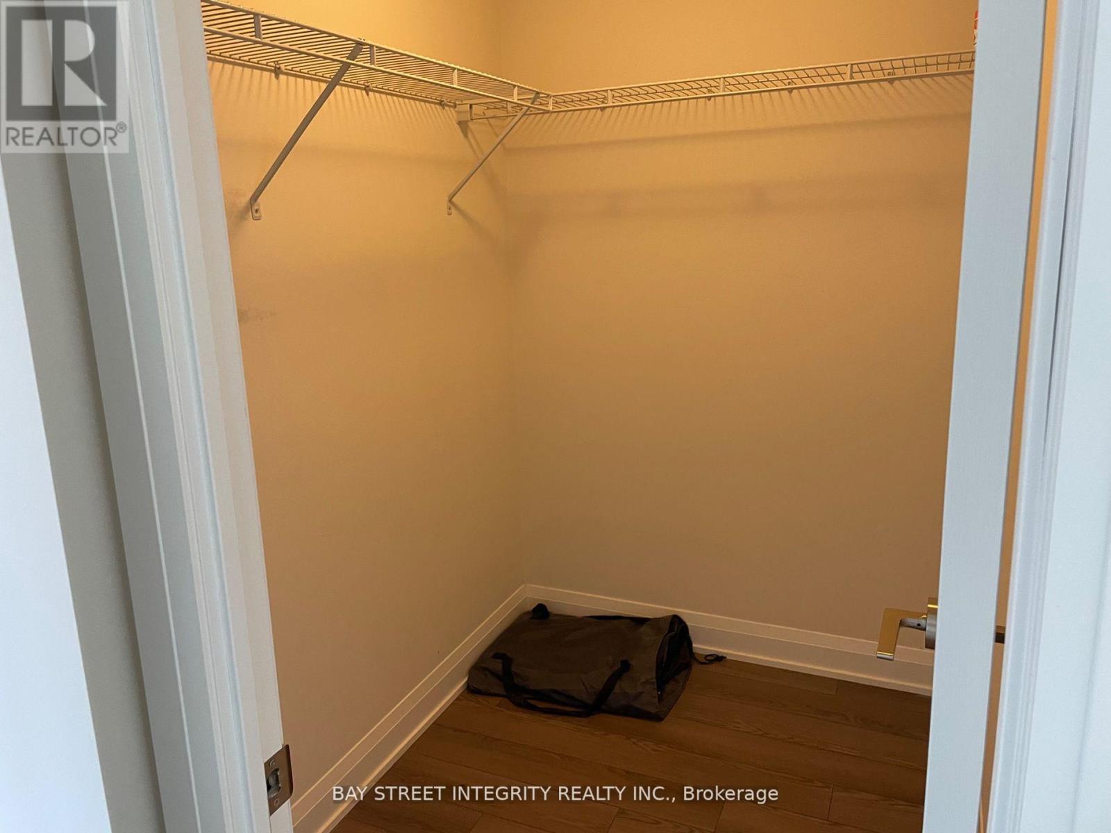 320 - 15 Water Walk Drive, Markham, Ontario  L6G 0G2 - Photo 4 - N12737992