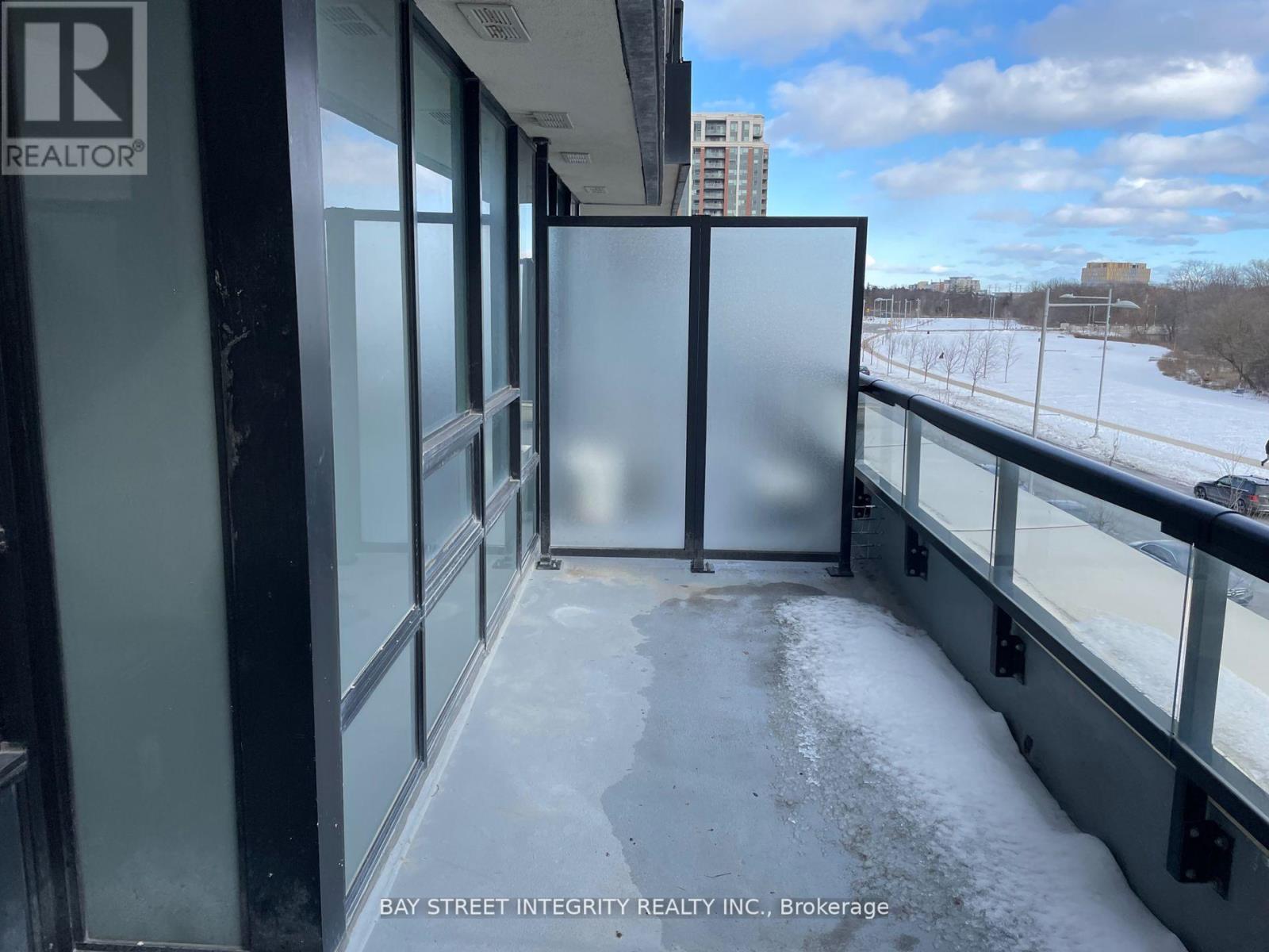 320 - 15 Water Walk Drive, Markham, Ontario  L6G 0G2 - Photo 9 - N12737992