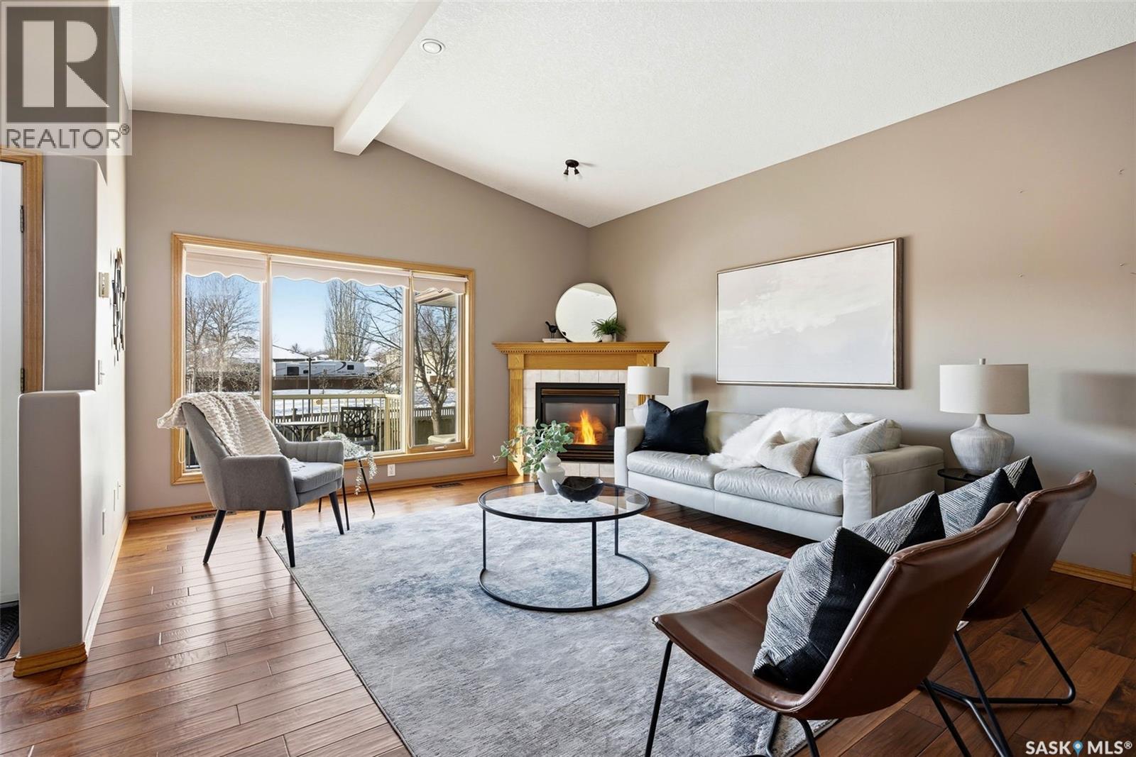 2906 St James Crescent, Regina, Saskatchewan  S4V 2Z1 - Photo 4 - SK027463