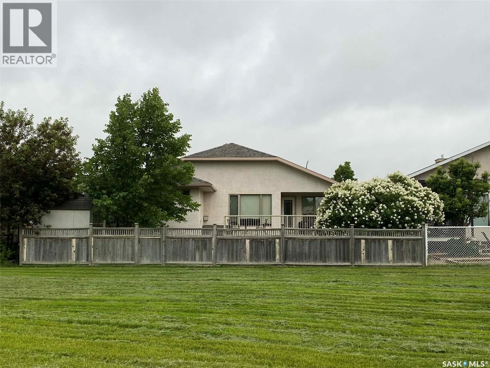 2906 St James Crescent, Regina, Saskatchewan  S4V 2Z1 - Photo 40 - SK027463