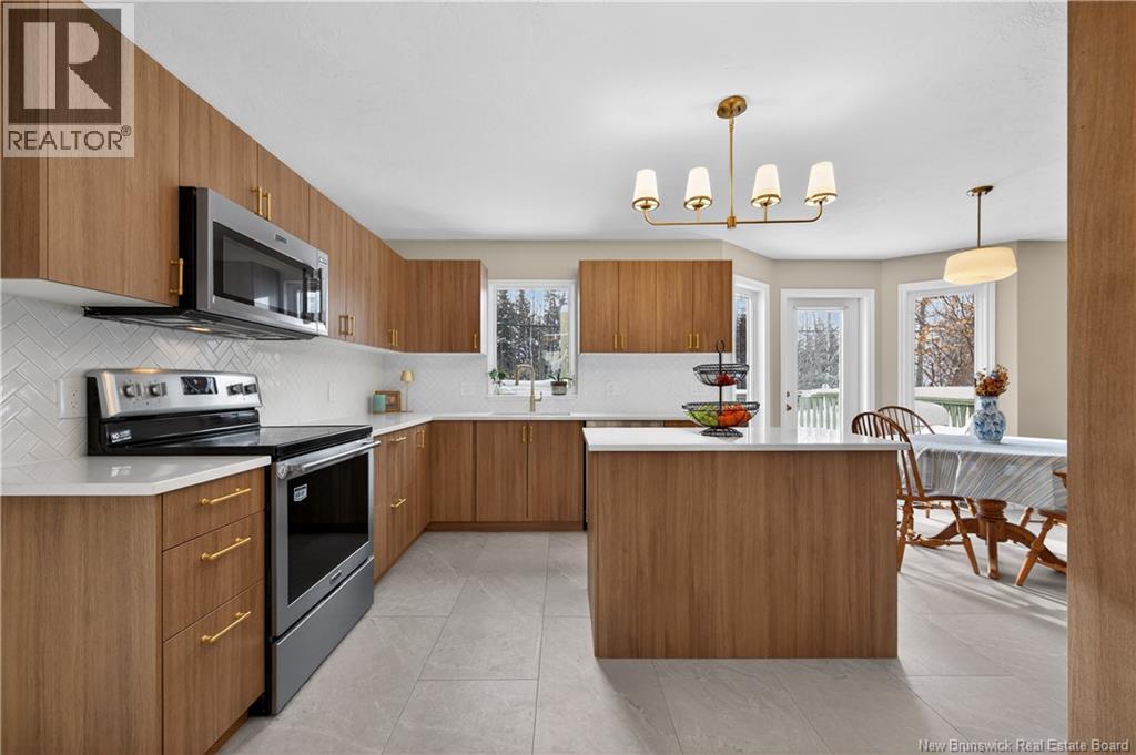 523 Alphée Street, Dieppe, New Brunswick  E1A 6W6 - Photo 12 - NB132636