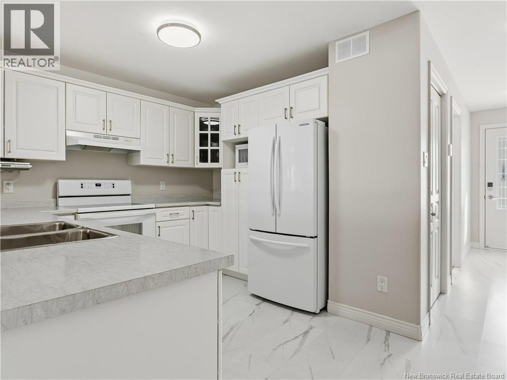 96 Damien Unit# 4, Dieppe, New Brunswick  E1A 0H3 - Photo 6 - NB132543