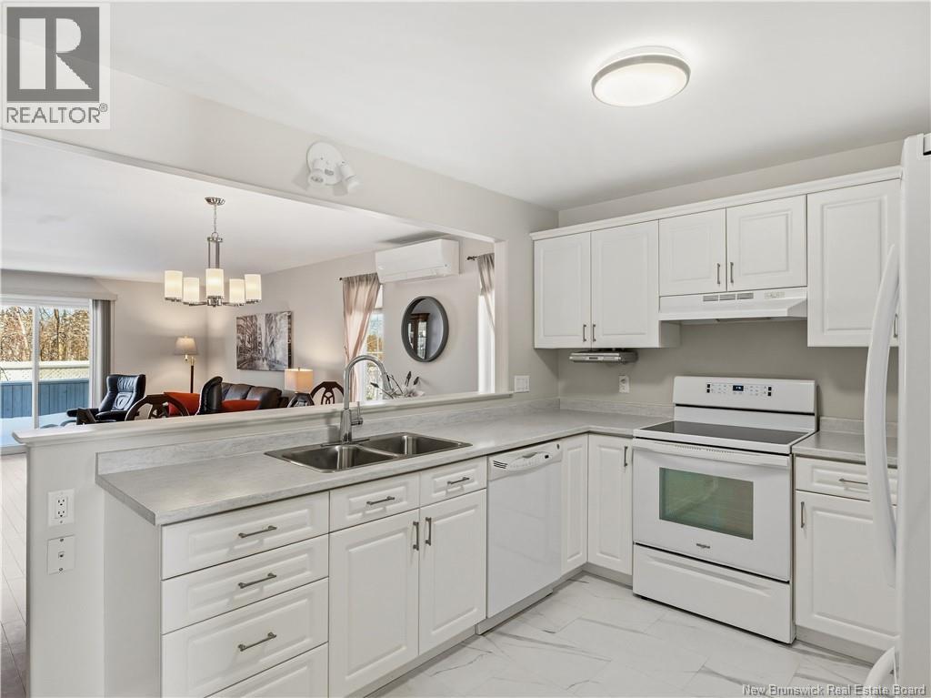 96 Damien Unit# 4, Dieppe, New Brunswick  E1A 0H3 - Photo 8 - NB132543
