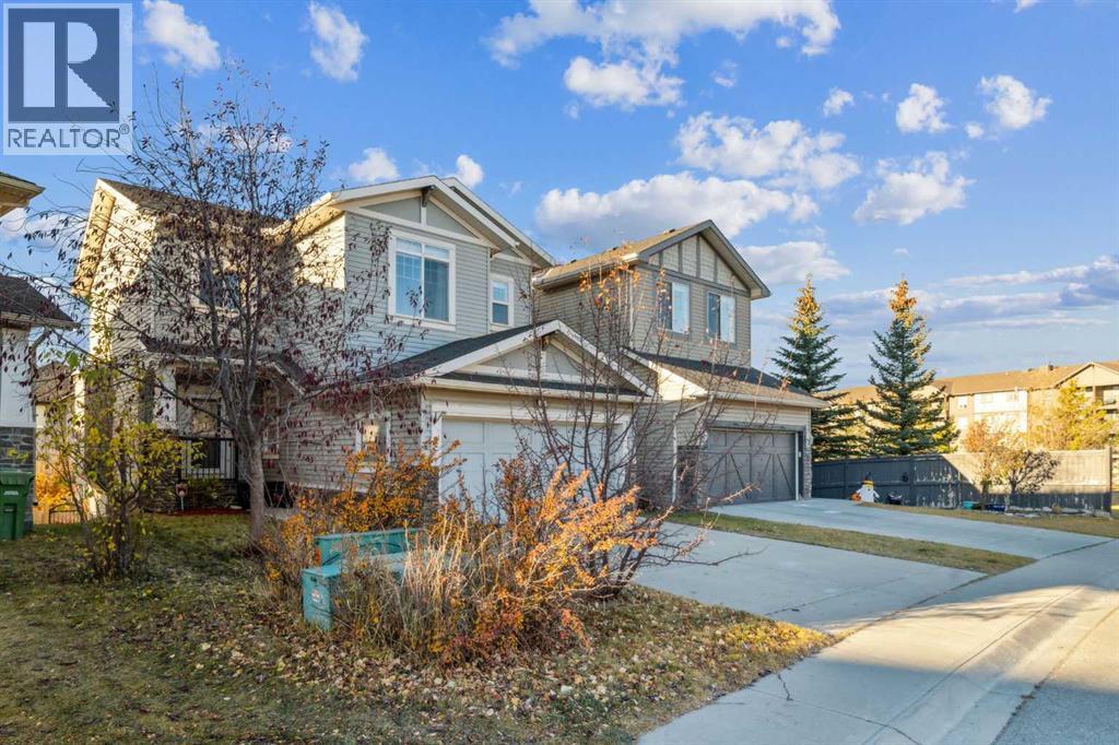 34 Kingsland Close, Airdrie, Alberta  T4A 0C6 - Photo 2 - A2267012