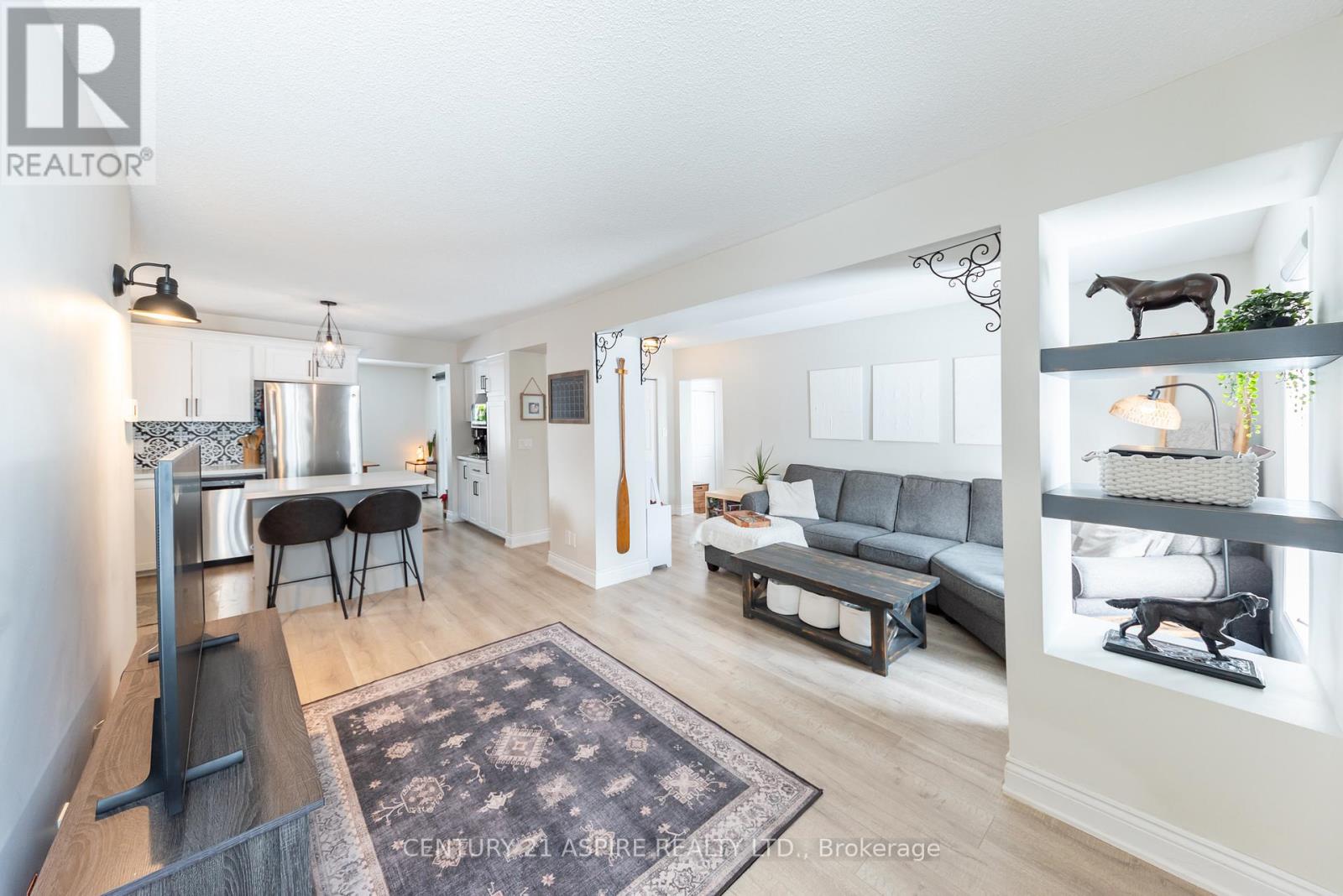 25 Doran Street, Petawawa, Ontario  K8H 1P8 - Photo 12 - X12738004