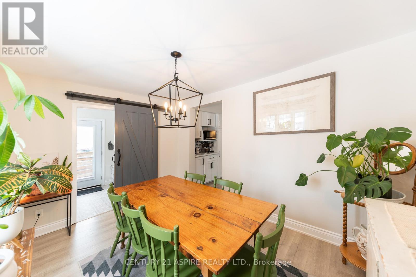 25 Doran Street, Petawawa, Ontario  K8H 1P8 - Photo 21 - X12738004