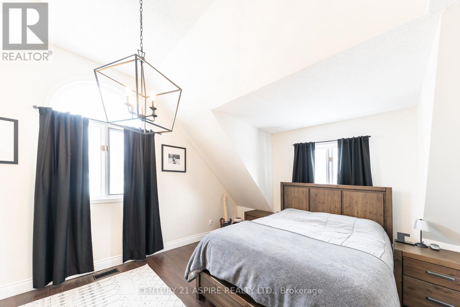 25 Doran Street, Petawawa, Ontario  K8H 1P8 - Photo 28 - X12738004