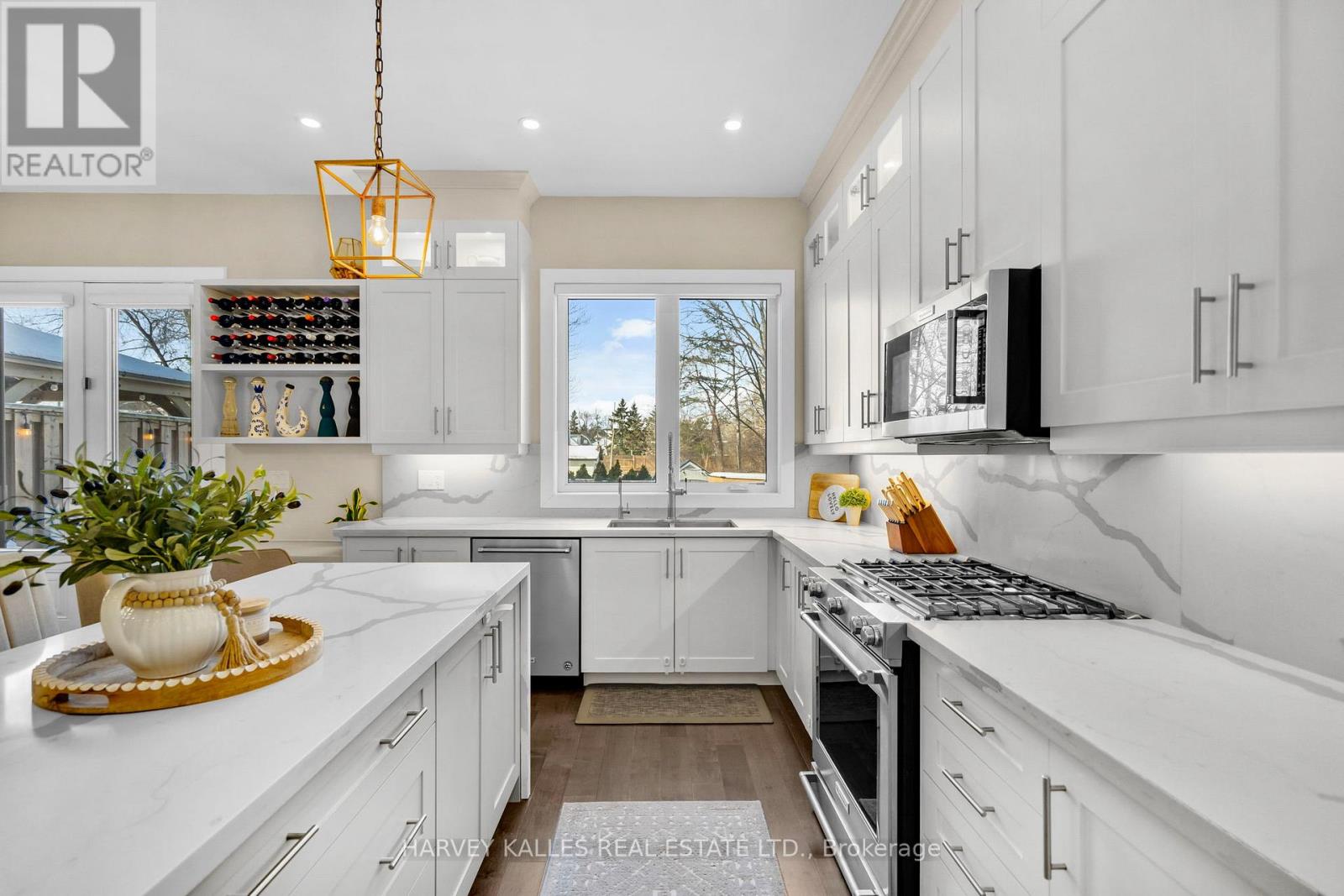 957 Eighth Street, Mississauga, Ontario  L5E 1R6 - Photo 12 - W12736306