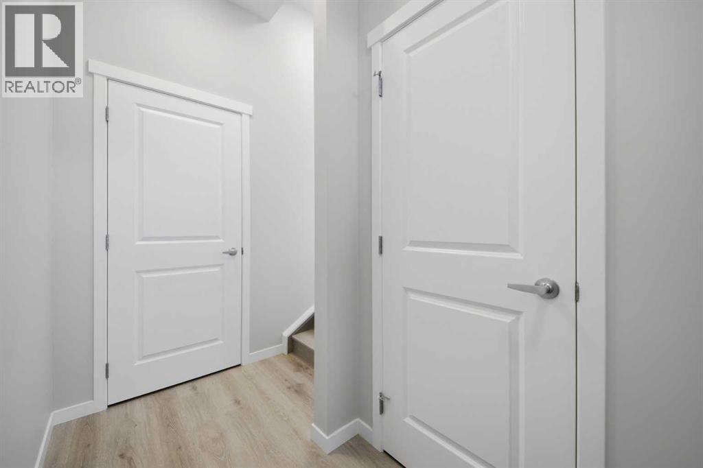 249 Masters Avenue Se, Calgary, Alberta  T3M 2C1 - Photo 5 - A2276654