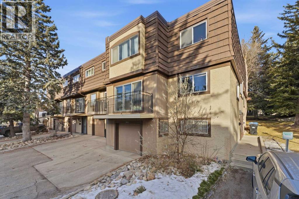 404, 3130 66 Avenue Sw, Calgary, Alberta  T3E 5K8 - Photo 1 - A2279816