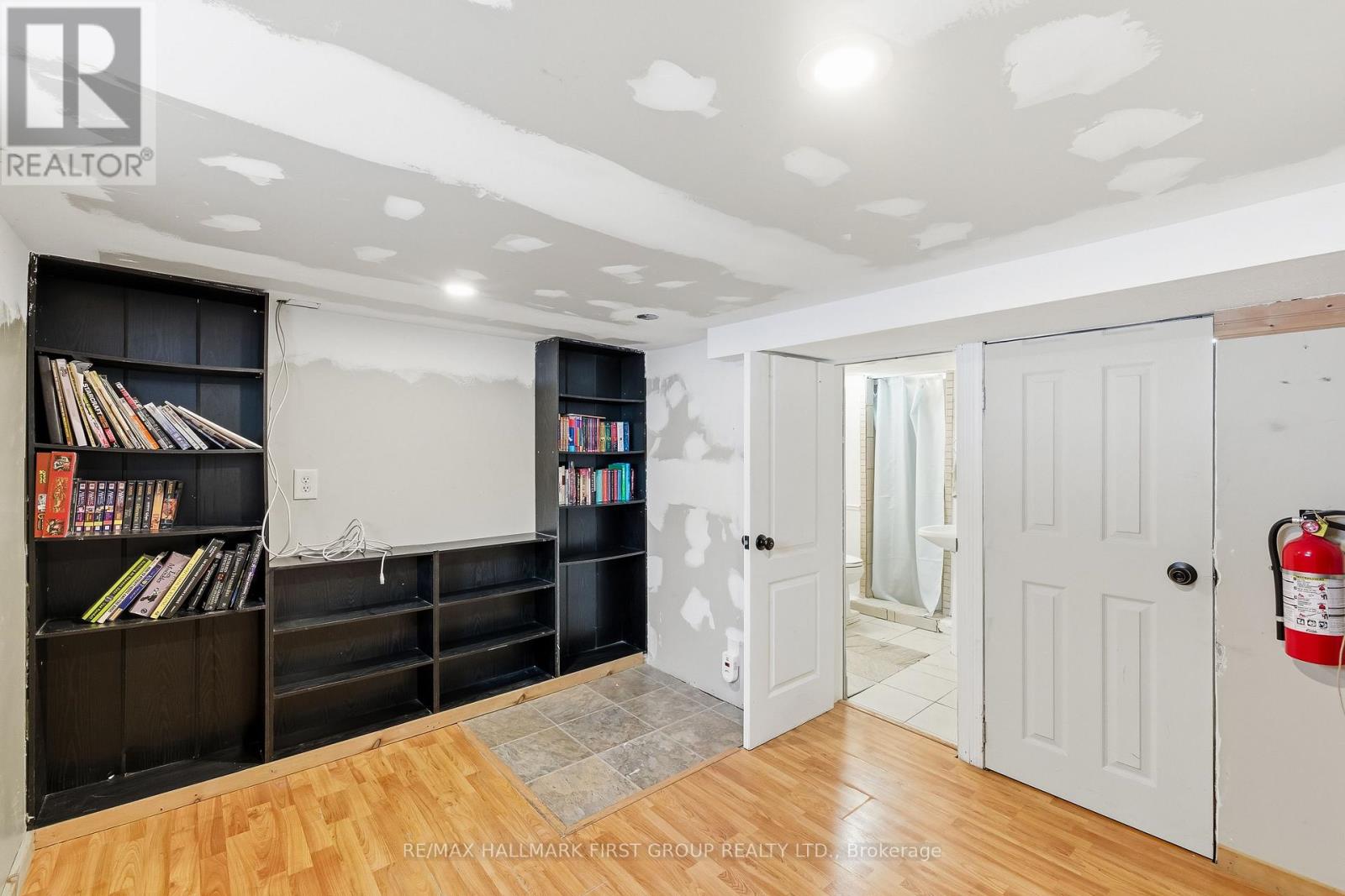 325 Elgin Street W, Oshawa, Ontario  L1J 2P2 - Photo 24 - E12738000