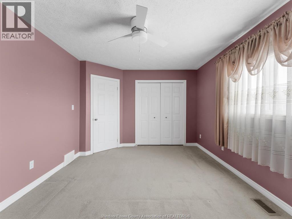 2167 Curry Avenue, Windsor, Ontario N9B 3X5 - Photo 13 - 26002090