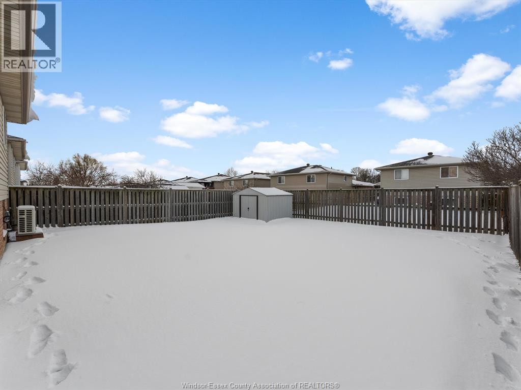 2167 Curry Avenue, Windsor, Ontario N9B 3X5 - Photo 24 - 26002090