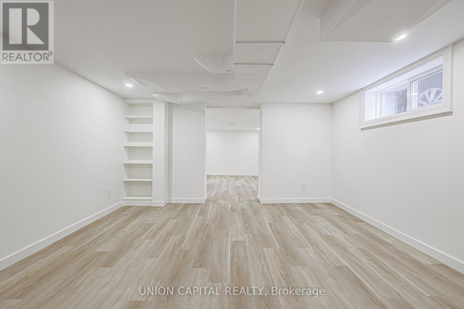 1064 Royal York Road, Toronto, Ontario  M8X 2G7 - Photo 17 - W12738002