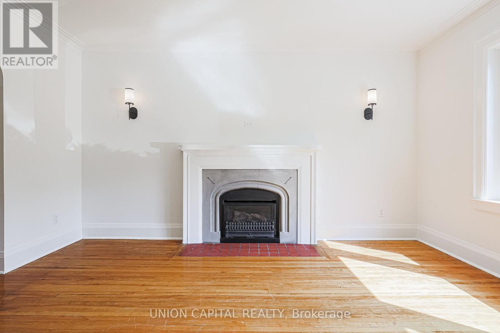 1064 Royal York Road, Toronto, Ontario  M8X 2G7 - Photo 3 - W12738002