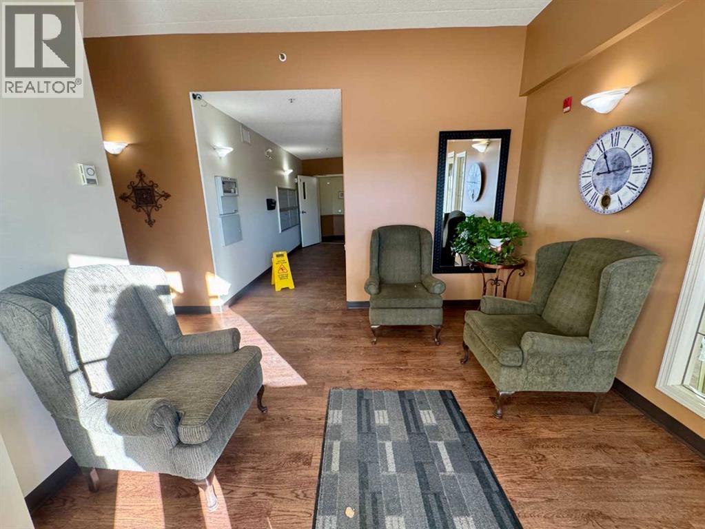 402, 5428 51 Avenue, Rocky Mountain House, Alberta  T4T 1W1 - Photo 3 - A2279443