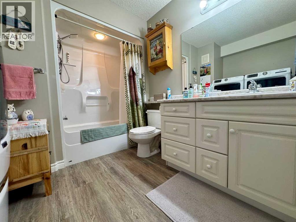 402, 5428 51 Avenue, Rocky Mountain House, Alberta  T4T 1W1 - Photo 30 - A2279443