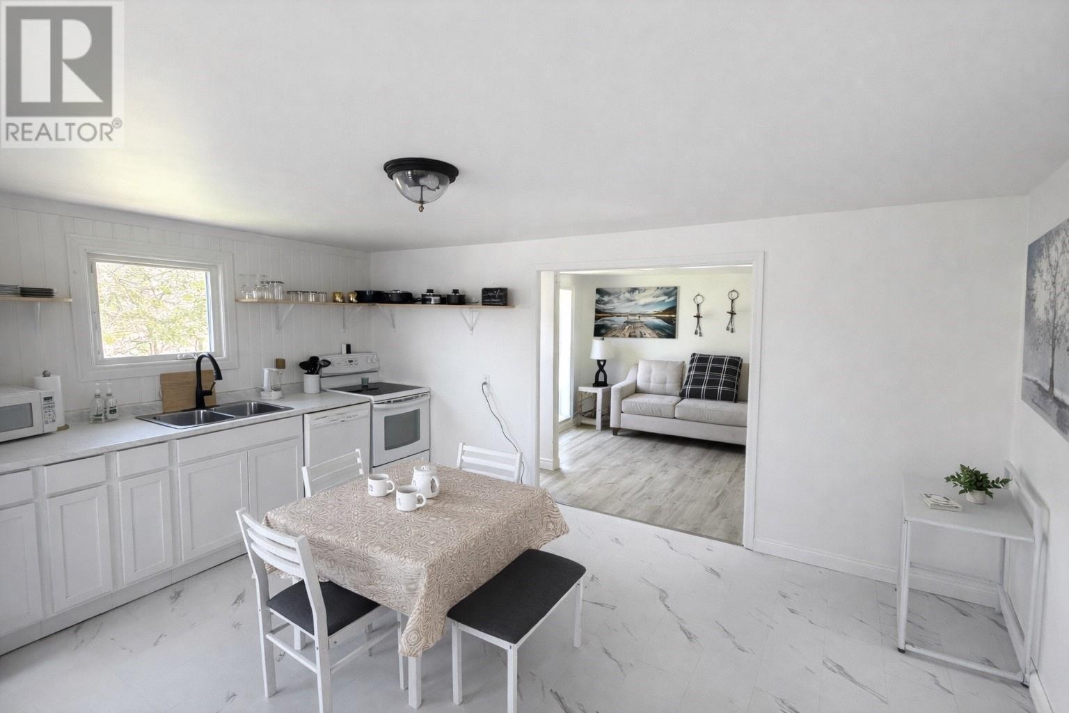 792 Water Street, Bay Roberts, Newfoundland & Labrador  A0A 1G0 - Photo 4 - 1293749