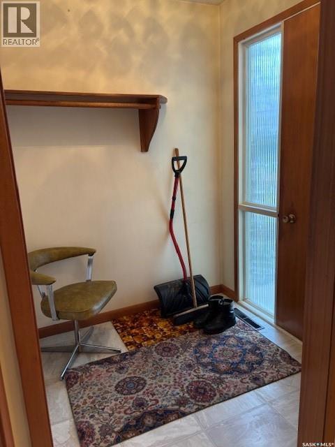 706 Balmoral Street, Saskatoon, Saskatchewan  S7K 0Y8 - Photo 4 - SK027551