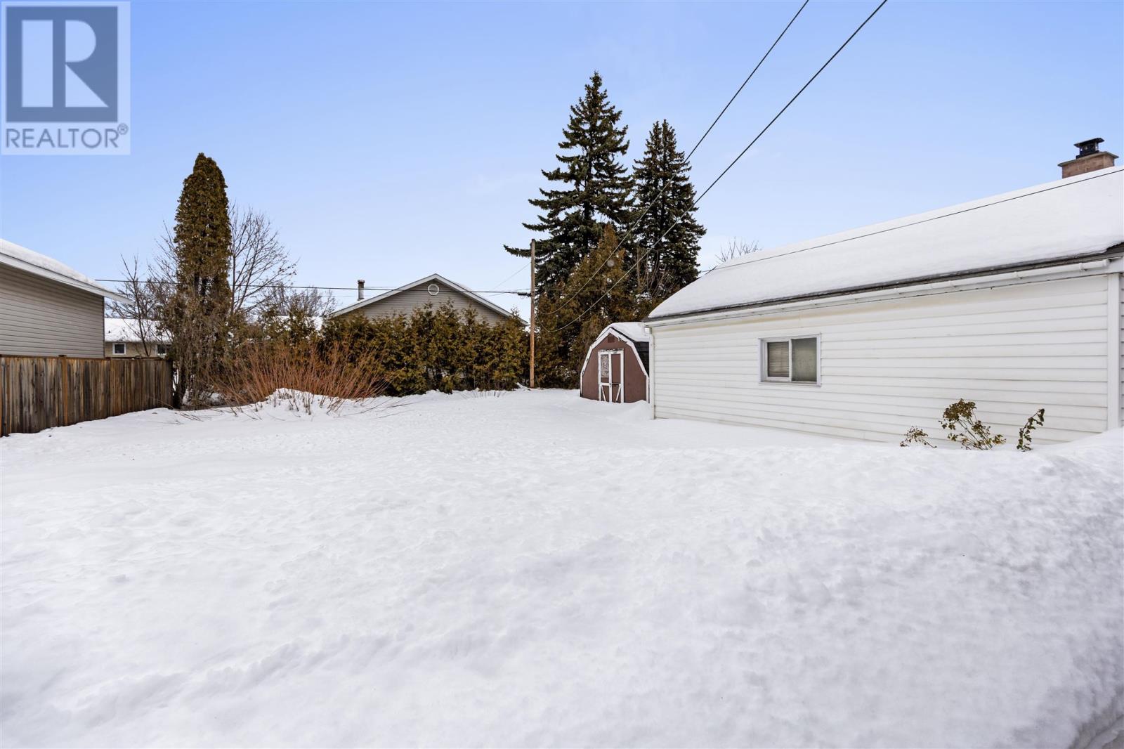 134 Ruth St, Sault Ste. Marie, Ontario  P6C 2E7 - Photo 32 - SM260103