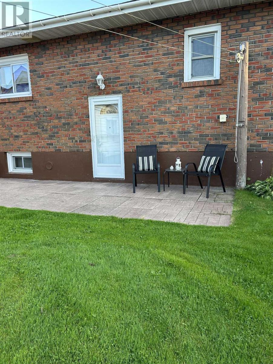 134 Ruth St, Sault Ste. Marie, Ontario  P6C 2E7 - Photo 34 - SM260103