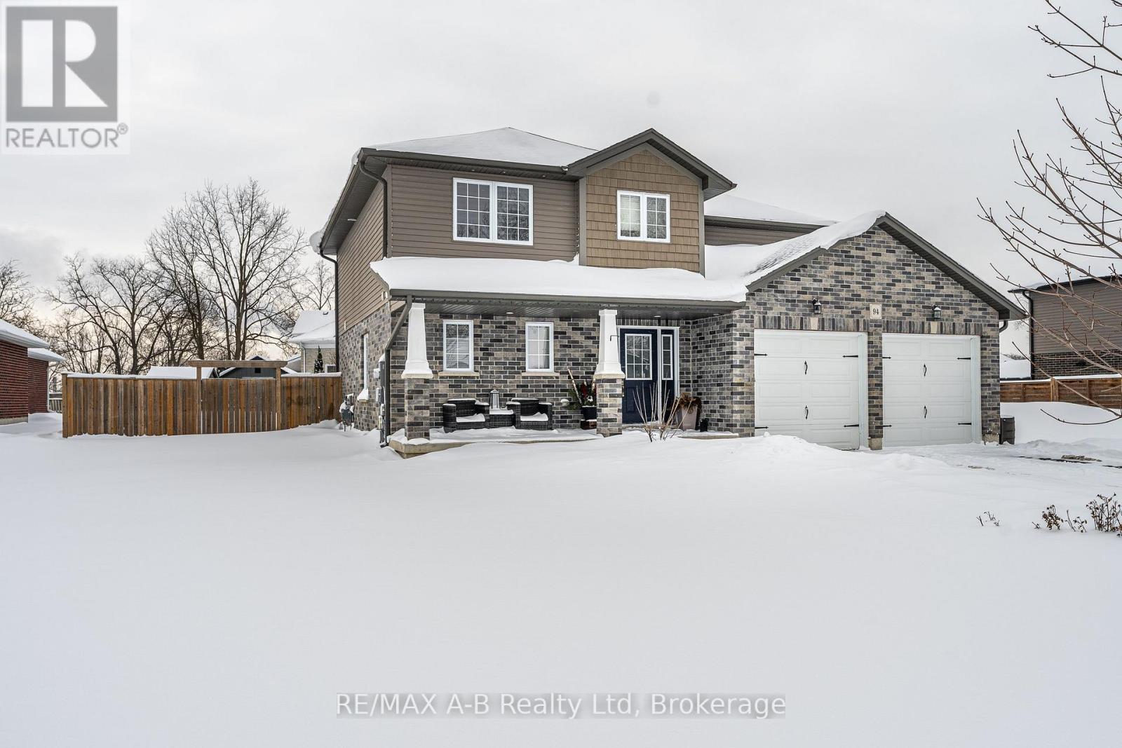 94 Wilson Court, St. Marys, Ontario  N4X 0B6 - Photo 3 - X12738114