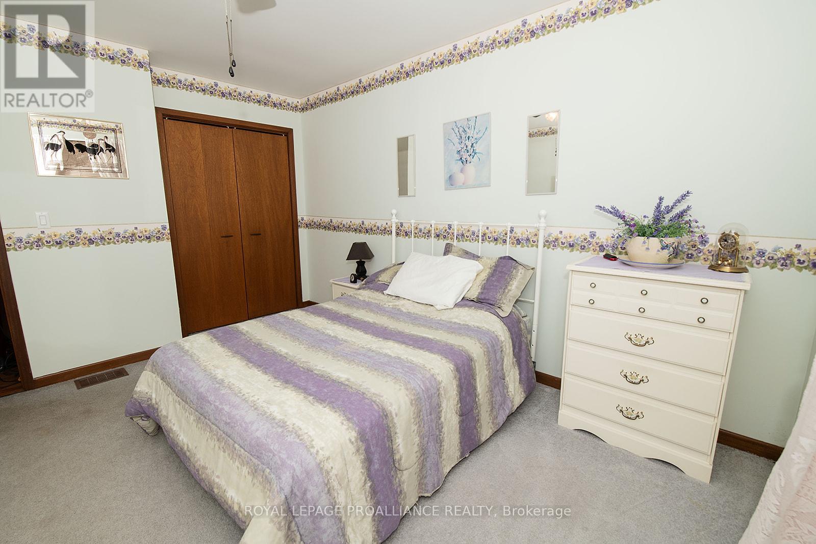 9 Jeanette Place, Belleville, Ontario  K8P 5B1 - Photo 12 - X12738076