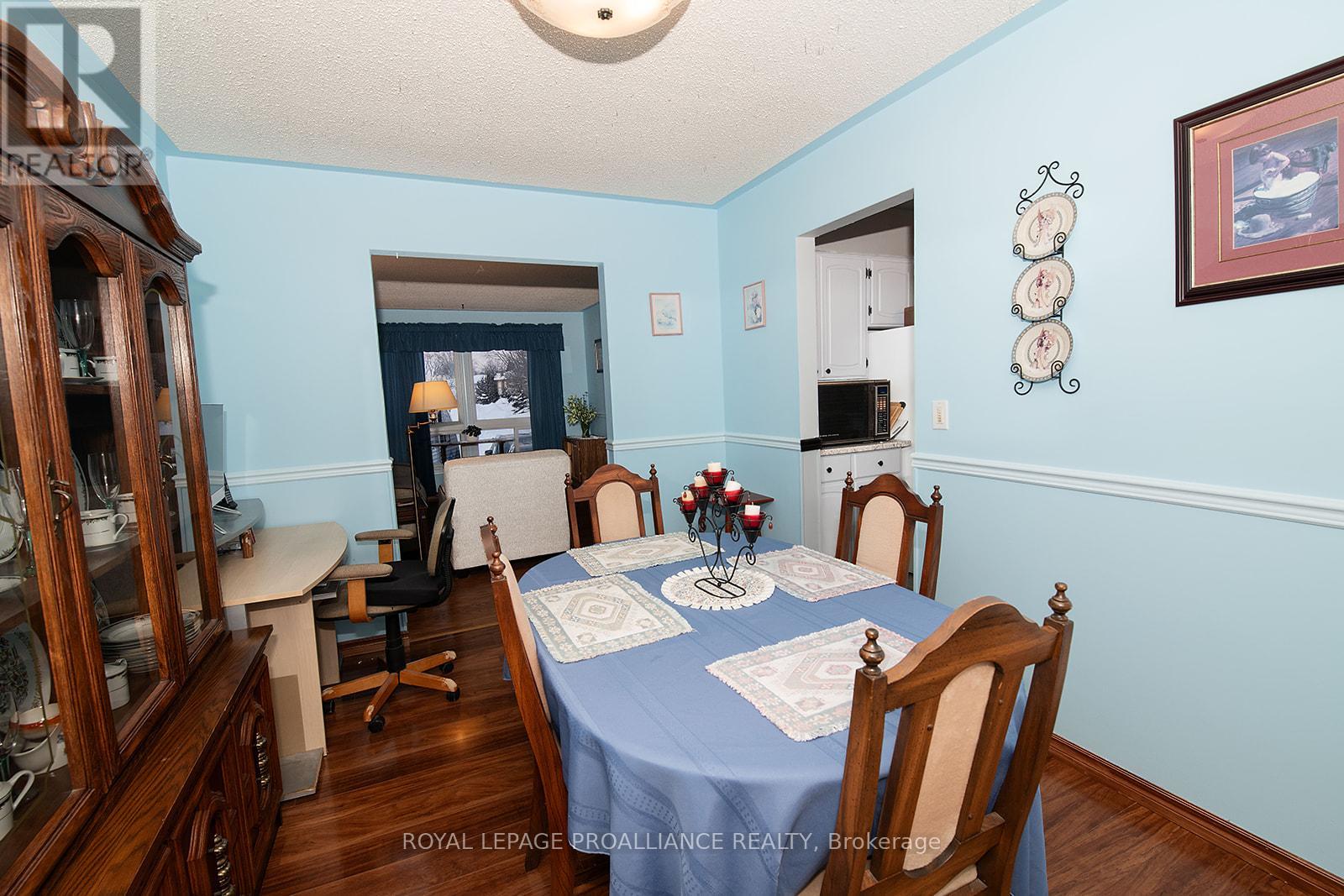 9 Jeanette Place, Belleville, Ontario  K8P 5B1 - Photo 7 - X12738076