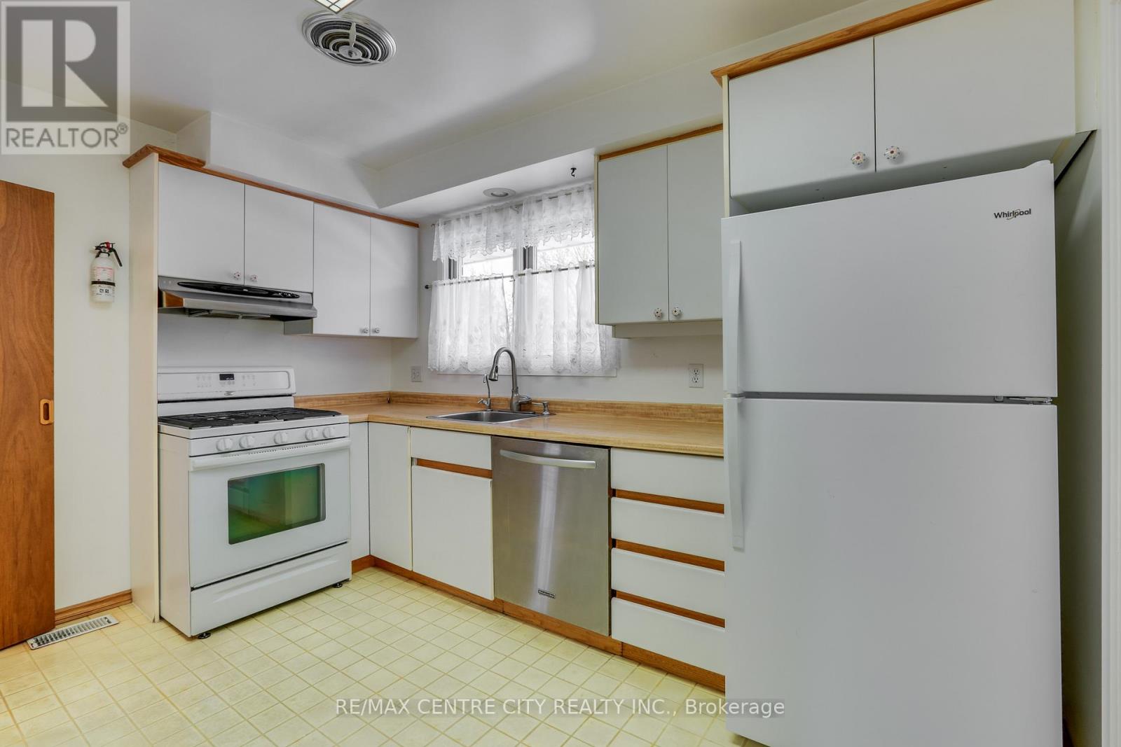 147 Susan Avenue, London East, Ontario  N5V 2G3 - Photo 11 - X12738082