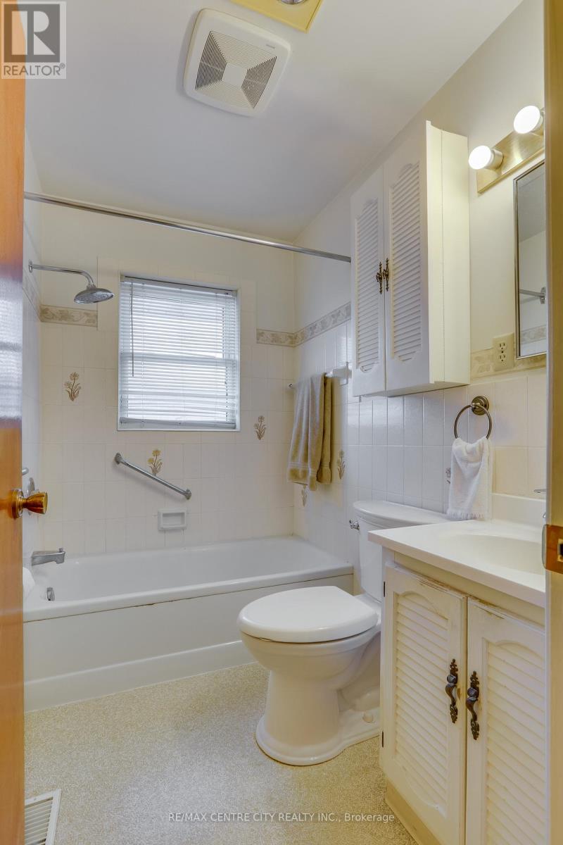 147 Susan Avenue, London East, Ontario  N5V 2G3 - Photo 21 - X12738082