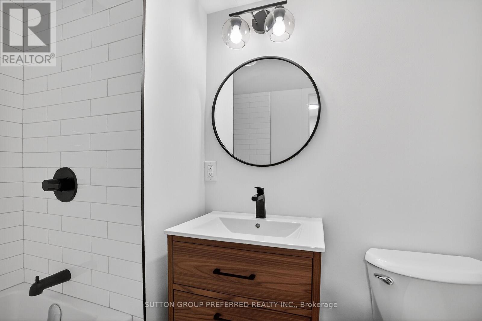 Photo 30 of 37 for 24 - 1600 Culver Drive