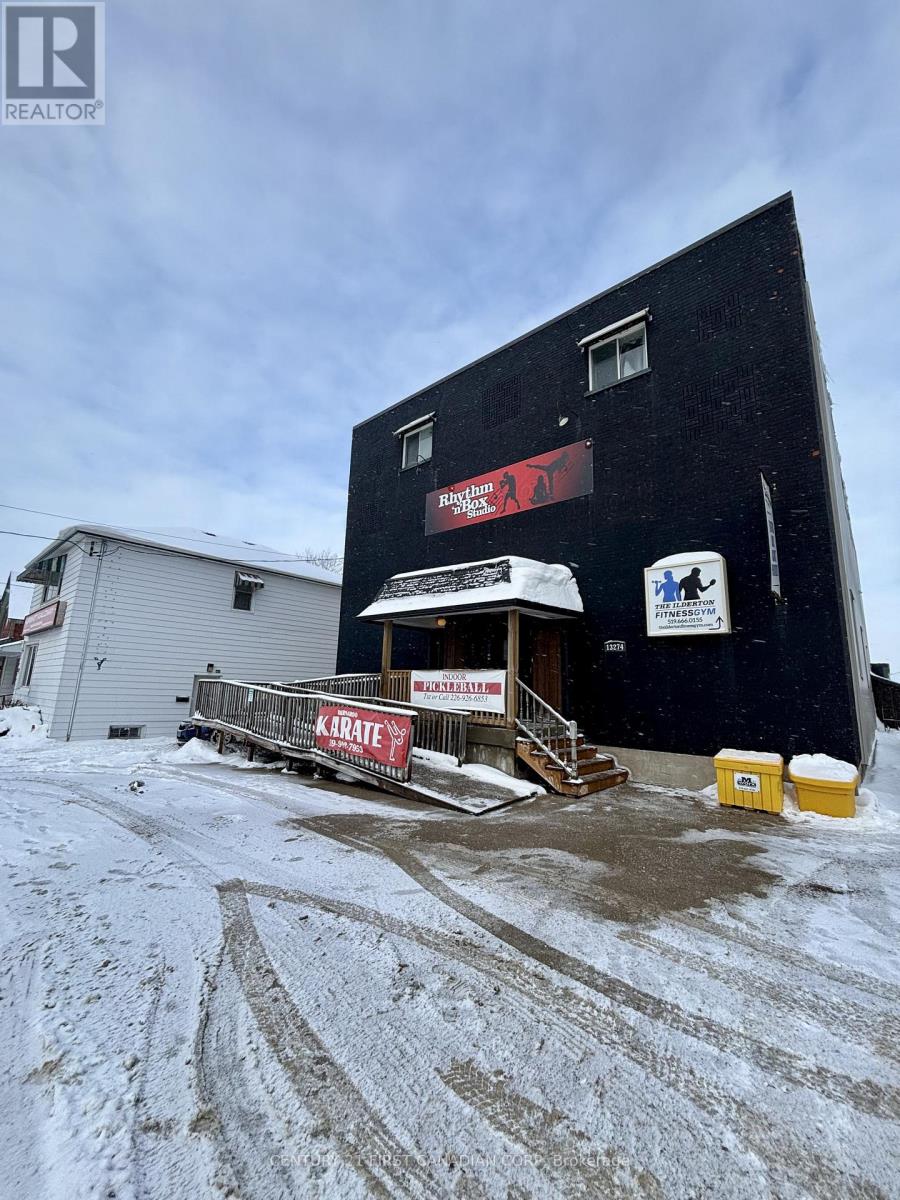 13274 Ilderton Road, Middlesex Centre, Ontario  N0M 2A0 - Photo 4 - X12738096