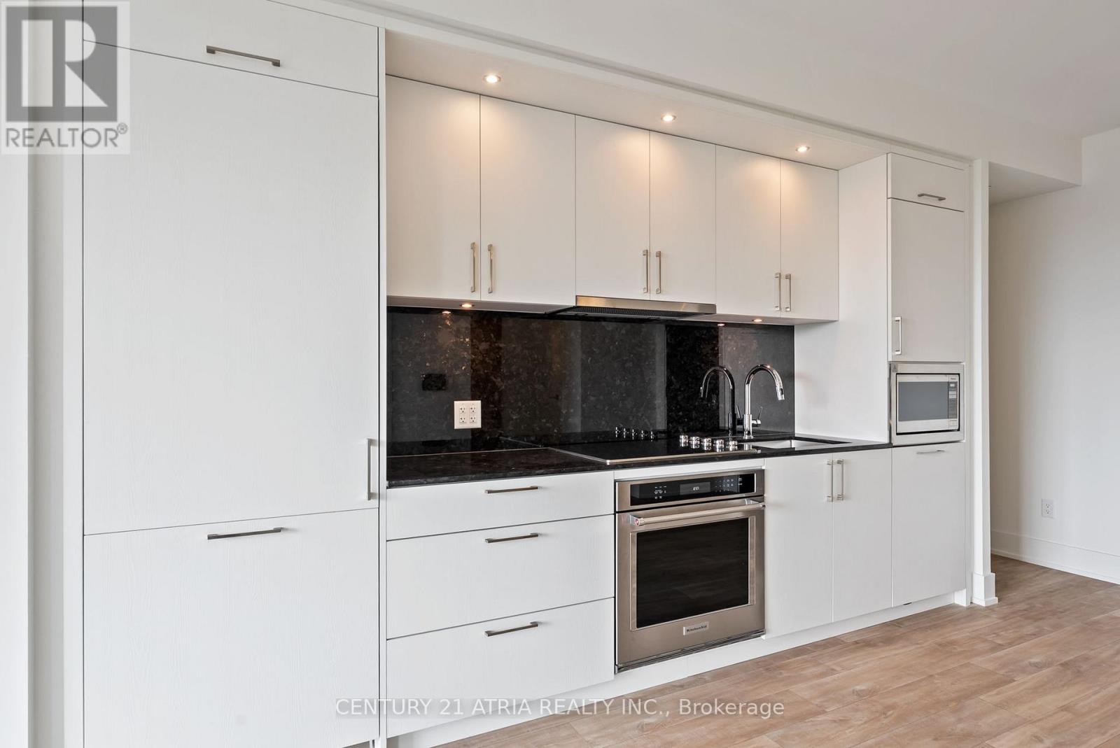 408 - 259 The Kingsway, Toronto, Ontario  M9A 0G2 - Photo 3 - W12735588