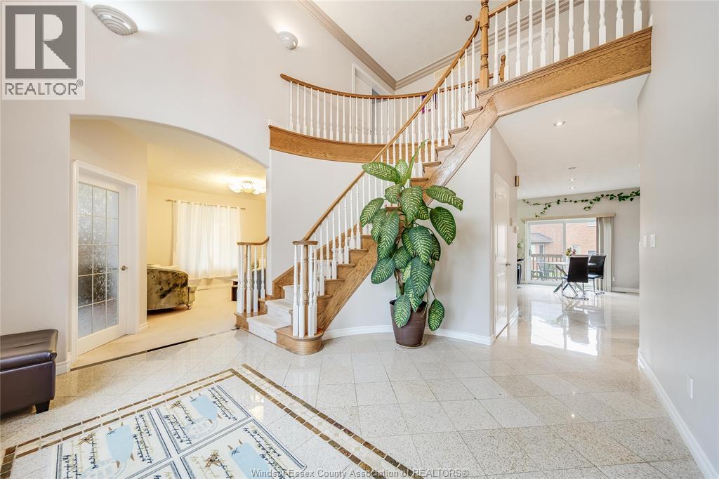 460 Shoreview Circle, Windsor, Ontario  N8P 1M7 - Photo 7 - 26002131