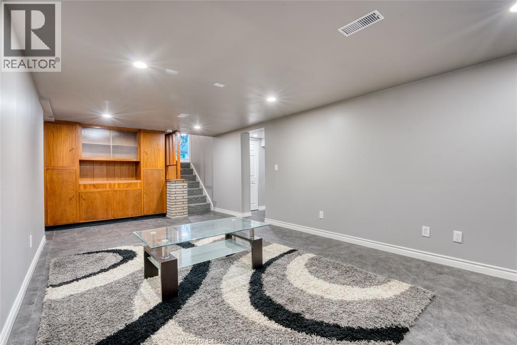 1053 Virginia Avenue, Windsor, Ontario  N8S 2Y6 - Photo 33 - 26002123