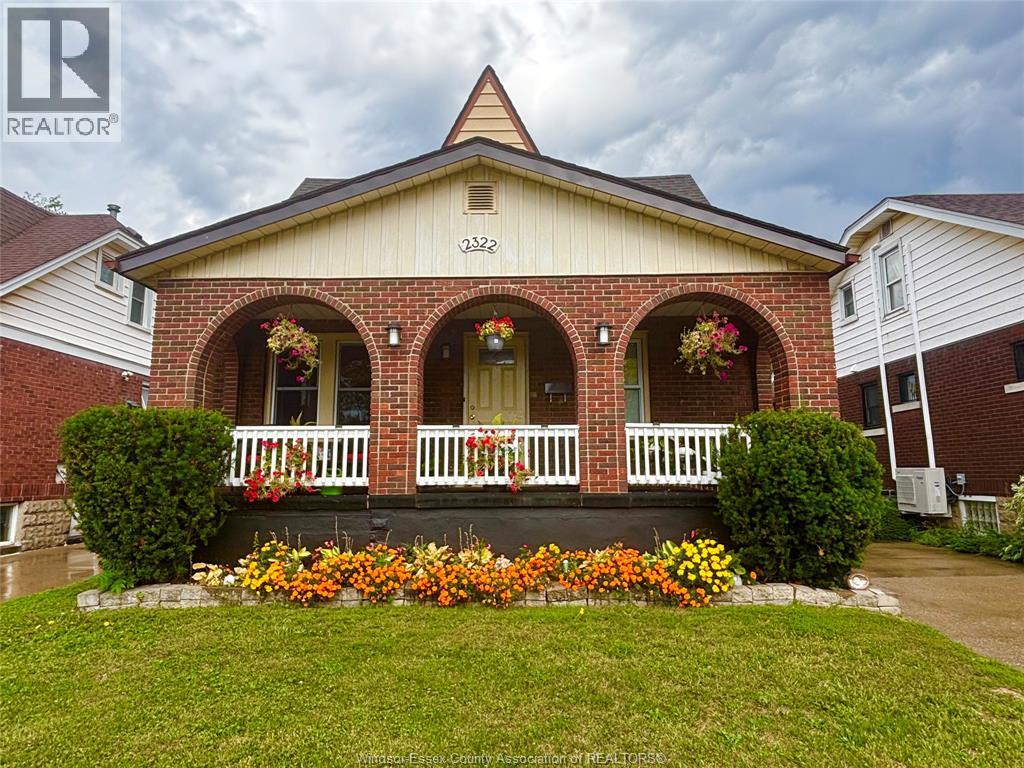 2322 Byng, Windsor, Ontario N8W 3E5 - Photo 1 - 26002122