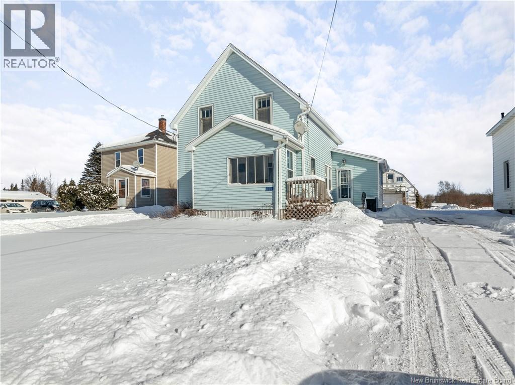 631 Royal, Memramcook, New Brunswick  E4K 1X1 - Photo 1 - NB132700