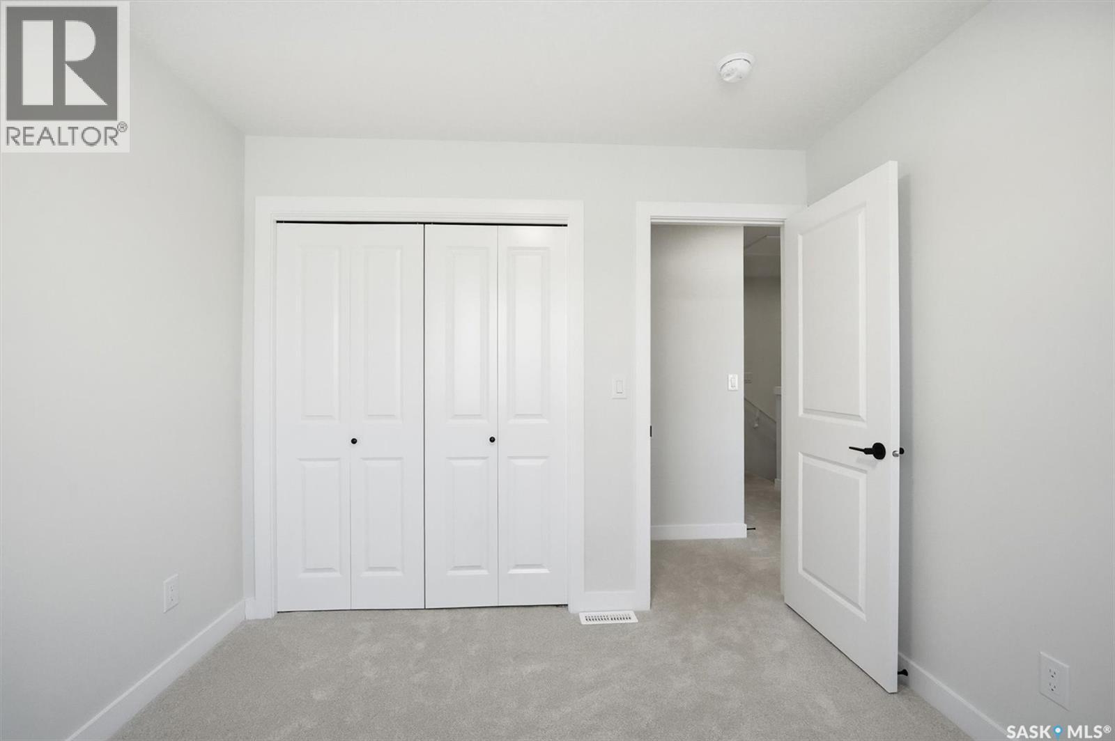 284 Asokan Bend, Saskatoon, Saskatchewan  S7V 1V7 - Photo 23 - SK021136