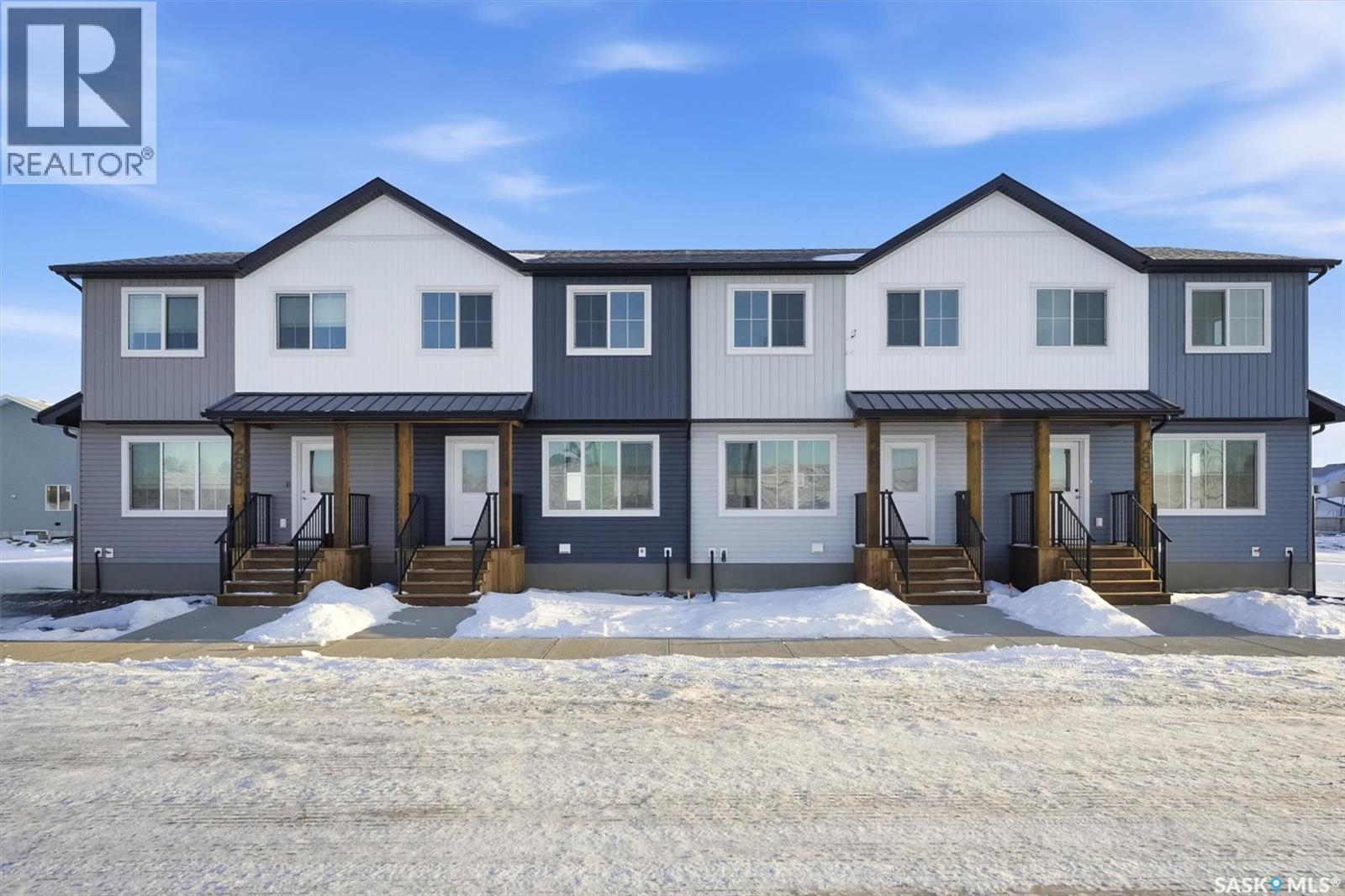 284 Asokan Bend, Saskatoon, Saskatchewan  S7V 1V7 - Photo 2 - SK021136