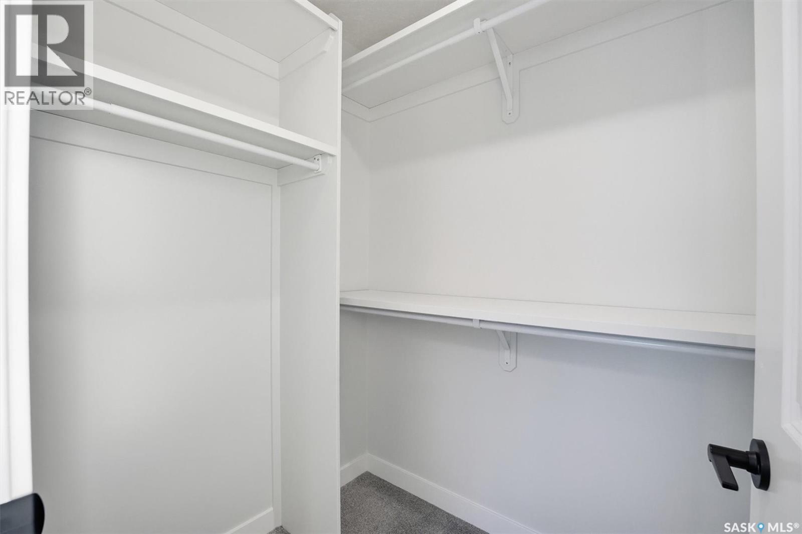 282 Asokan Bend, Saskatoon, Saskatchewan  S7V 1V7 - Photo 18 - SK027401