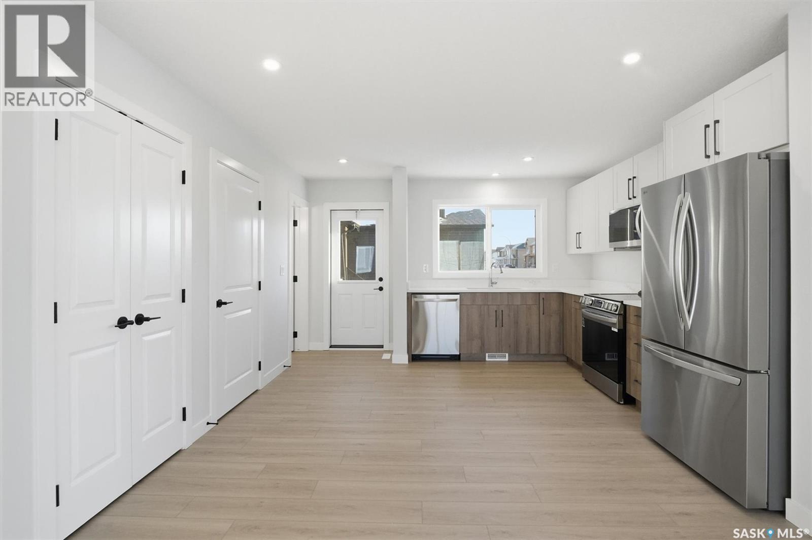 282 Asokan Bend, Saskatoon, Saskatchewan  S7V 1V7 - Photo 7 - SK027401