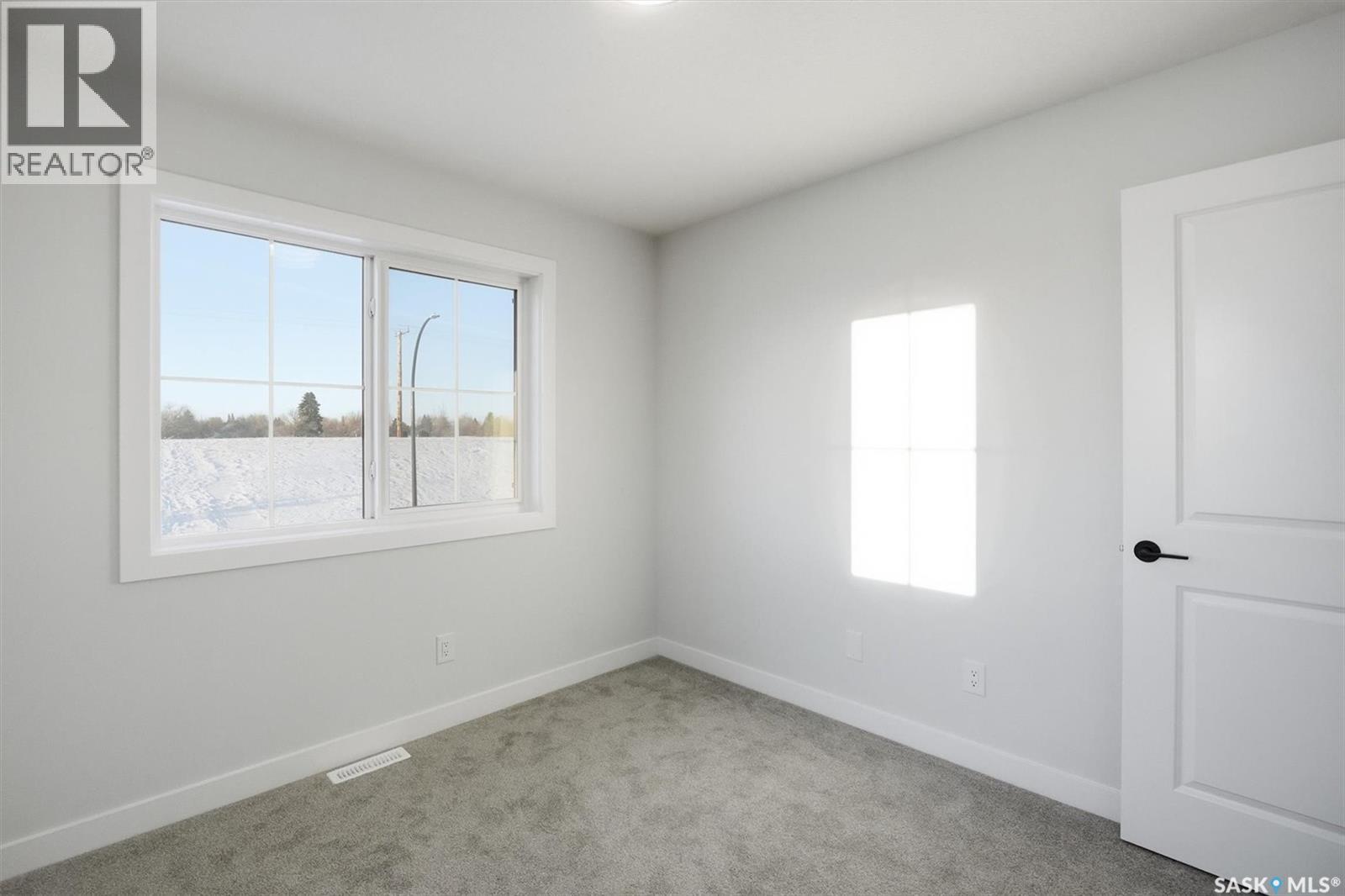 282 Asokan Bend, Saskatoon, Saskatchewan  S7V 1V7 - Photo 23 - SK027401